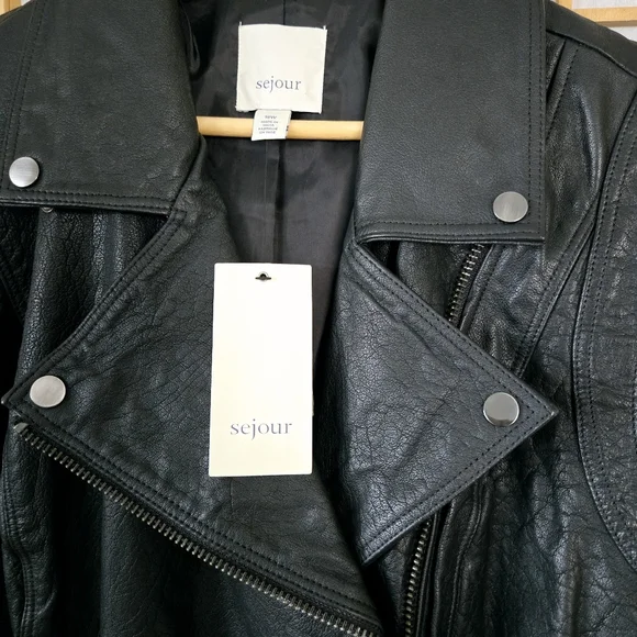 NWT Sejour Black Leather Vest (18W) - Picture 3 of 4